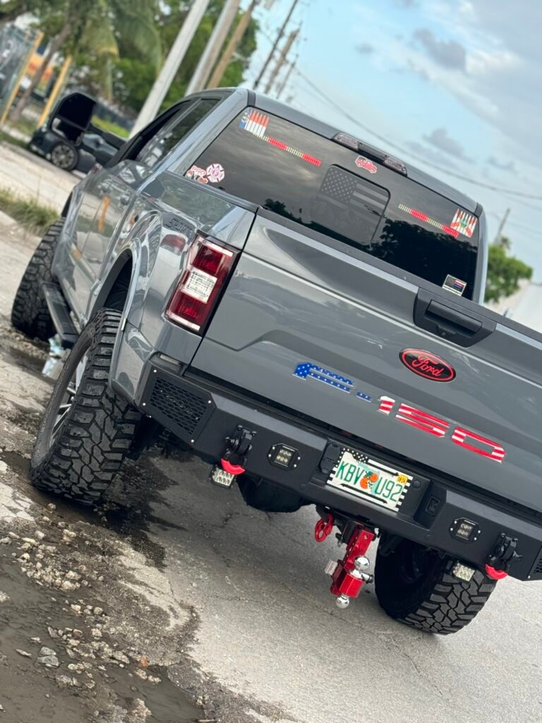 Junk 2 journey truck